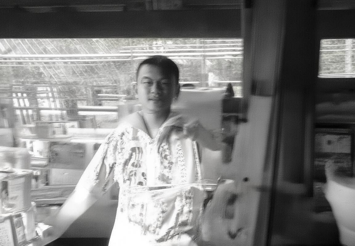 阿根廷VS美国：梅西绝杀制胜，激情足球传奇再续